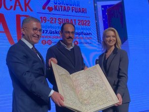 Cumhurbaşkanlığı Sözcüsü Kalın: "Kitap Fuarları Düşüncenin, Duygunun, Okuyucunun Bir Araya Geldiği Çok Güzel Panayırlardır"
