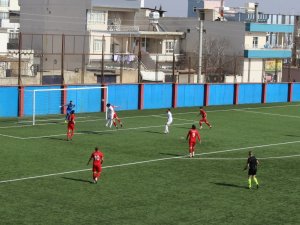 Kahta 02 Spor Kendi Evinde 1-0 Kazandı