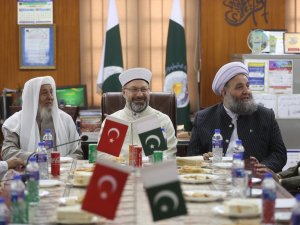 Diyanet İ̇şleri Başkanı Erbaş: “Bütün İnsanlığa İ̇slam’ın Adaletini, İyilik Ve Barış Anlayışını Götürmeliyiz”