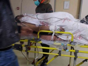 Yeğenlerine Çarpıp Kaçan Sürücünün Yakalanması İçin Viyadüğe Çıktılar