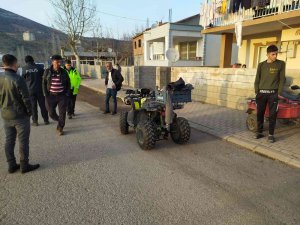 Devrilen Atv’nin Altında Kalan Sürücü Ağır Yaralandı