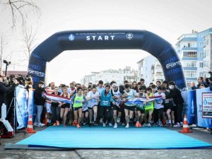 42. Uluslararası Trabzon Yarı Maratonu Koşuldu