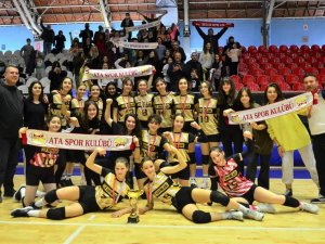 Ataspor Voleybolda Manisa Şampiyonu Oldu