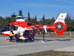 Avcının Kazara Vurduğu Çiftçi Ambulans Helikopterle Hastaneye Yetiştirildi