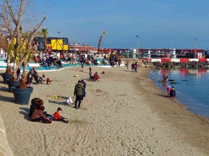 Tekirdağ’da Sahiller Doldu Taştı