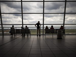 İ̇srail, 1 Mart’ta Sınırlarını Aşısız Turistlere Açıyor