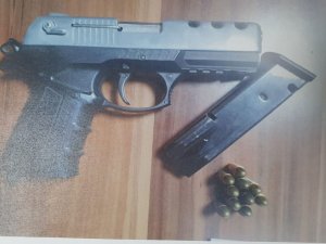 Van’da 22 Kişi Tutuklandı