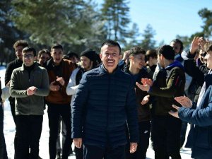 Altındağlı Gençlerle Kış Pikniği