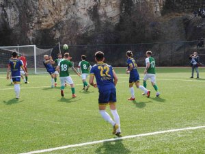 Çaycumaspor, Kozlu Belediyespor Karşısında 4-1 Mağlup Oldu