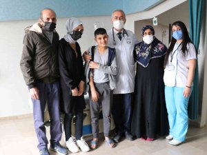 ‘Masada Kalırsın’ Denilen 12 Yaşındaki Çocuk Van’da Sağlığına Kavuştu