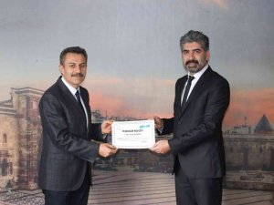 Aslan’dan Öğretmenlere Teşekkür Belgesi