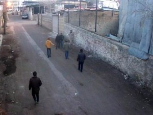 Site Bekçisi Hamalı Kurşun Yağmuruna Tuttu