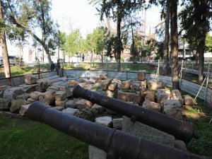 Büyükşehirin Hıdırlık Kulesi’nde Arkeolojik Kazıları Devam Ediyor