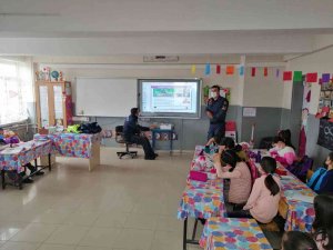 Tercan’da Öğrencilere Trafik Eğitimi