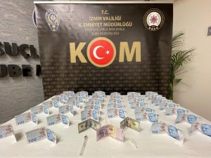 İ̇zmir’de Sahte Parayla Akaryakıt Aldıkları Belirlenen 2 Şüpheli Yakalandı
