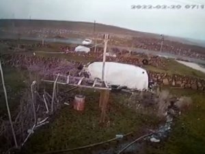 Şanlıurfa’da Kontrolden Çıkan Otomobil Kaza Yaptı