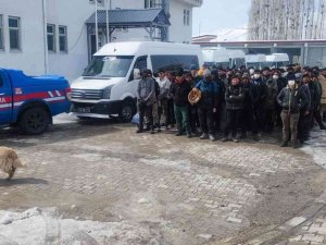 Van’da 78 Düzensiz Göçmen Yakalandı