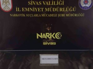 Sivas’ta Narkotik Operasyonları: 15 Kişi Yakalandı