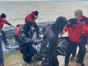 Manyas Gölü’nde 35 Gün Önce Kayboldu, Antalya İ̇l Jandarma Ekipleri Buldu