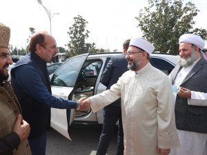 Diyanet İ̇şleri Başkanı Erbaş, Pakistan Ulusal Meclis Başkanı Kayser’i Ziyaret Etti