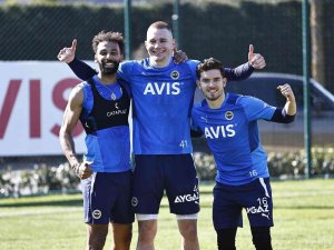 Fenerbahçe’de Slavia Prag Mesaisi Başladı