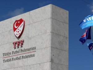 Süper Lig ve 1. Lig maçlarının yayın hakları ihalesinde karar 28 Şubat'ta açıklanacak