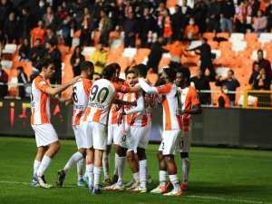 Spor Toto 1. Lig: Adanaspor: 1 - Bb Erzurumspor: 1
