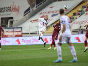 Spor Toto 1. Lig: Altınordu: 0 - Bandırmaspor: 2