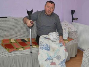Arkadaş Kavgasını Ayırmak İsteyen Muhtar Silahla Vuruldu