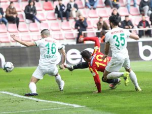 Mario Gavranovic 8. Golünü Attı