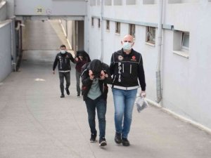 Adana’da 8 Kilo 724 Gram Esrar Ele Geçirildi