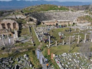 Oryantiring İ̇l Birinciliği Yarışması Afrodisias Antik Kenti’nde Yapıldı