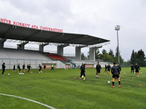Okü, Profesyonel Ve Amatör Spor Kulüplerine Spor Tesislerini Açtı