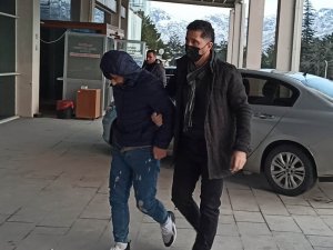 Yolcu Otobüsünde Bacağına Sarılı Eroinle Yakalandı