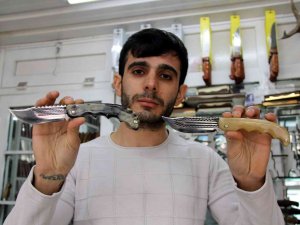 Asırlık Kültürün Önünü Kestiği Söylenmişti, Kendini Böyle Savundu