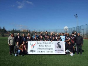 Maç Öncesi “Kadına Şiddete Hayır” Dediler