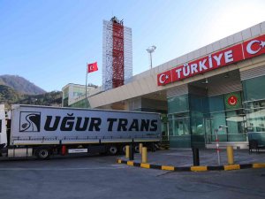 İ̇hracat Arttı Sarp Sınır Kapısında Yeni Rekora Ulaşıldı