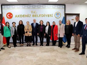 Başkan Gültak, Ak Parti Myk Ve Mkyk Üyelerini Ağırladı