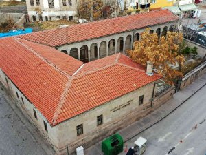 Aksaray Belediyesi Bedriye Medresesini Restore Ediyor
