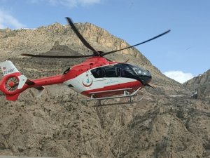 Kadın Hasta Ambulans Helikopterle Gümüşhane’ye Getirildi