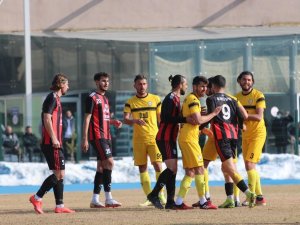 Bölgesel Amatör: Kayseri Emar Grup Fk: 1 - Develispor: 1