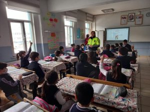 Vanlı Öğrencilere Trafik Eğitimi