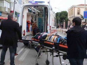 Samsun’da Motosikleti Kurye Kazada Yaralandı