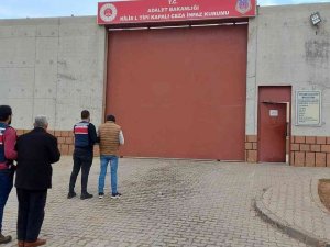 Jasat’tan Aranan Şahıslara Operasyon