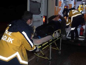 Motosikletli Kurye Sipariş Yetiştirirken Kaza Yaptı