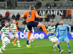Spor Toto Süper Lig: Başakşehir: 2 - Konyaspor: 1 (Maç Sonucu)