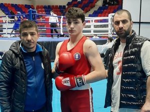 Kütahyalı Boksörlerden İki Türkiye Derecesi