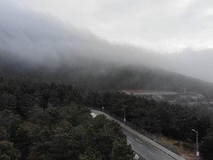 İ̇stanbul’da Sis Etkili Oldu, Kartpostallık Görüntüler Oluştu