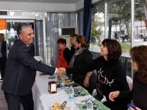 Muratpaşa Belediyesi 8 Mart’ta Mor Şemsiye İle Yürüyecek