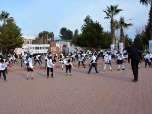 Spora Teşvik İçin Meydanlara Çıktılar